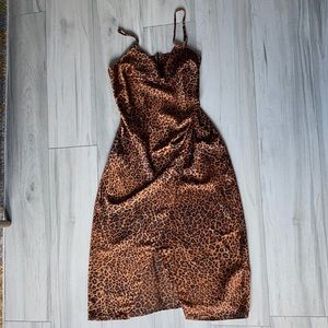 Leopard dress - size M